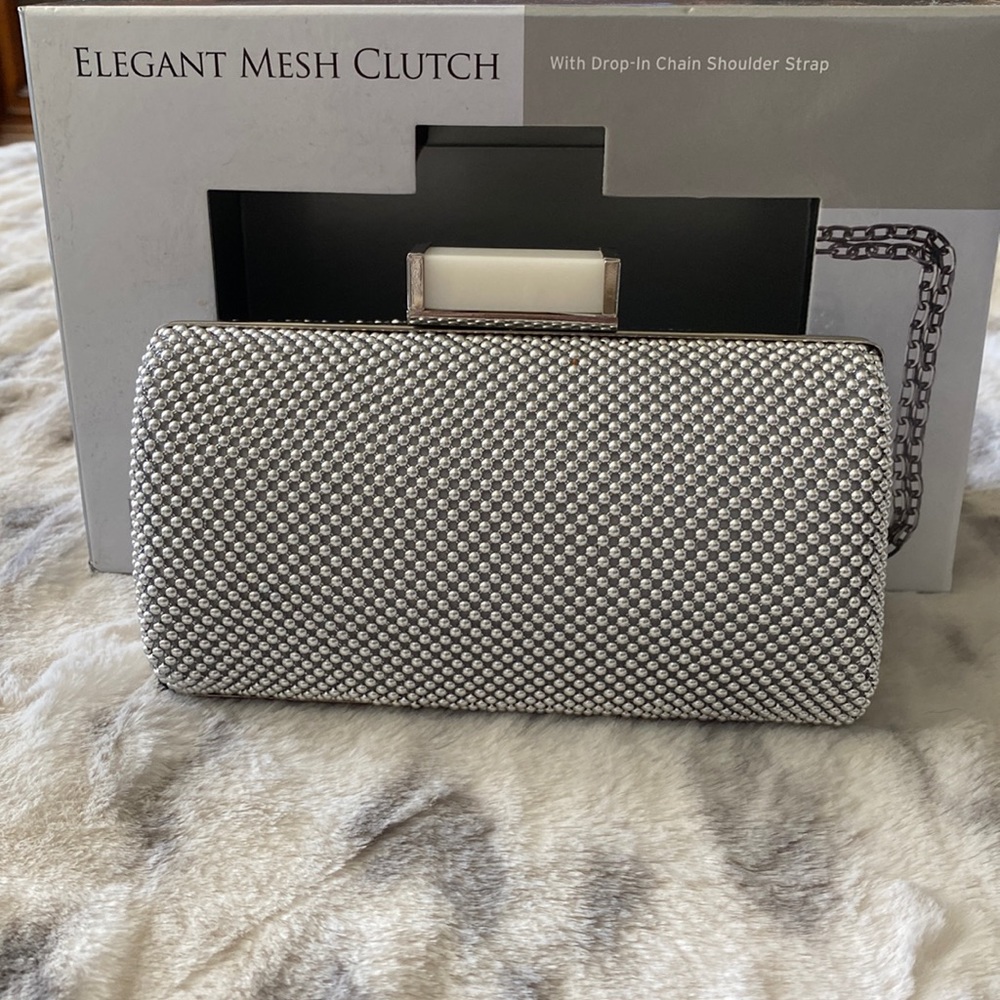 Jessica McClintock Elegant Mesh Clutch in Silver